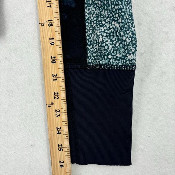 Lululemon Ankle Leggings Size 2 Navy Blue Camouflage Mixed Print Ribbed Hem - Picture 9 of 9